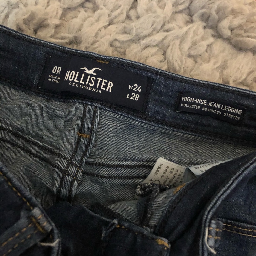 Hollister jeans